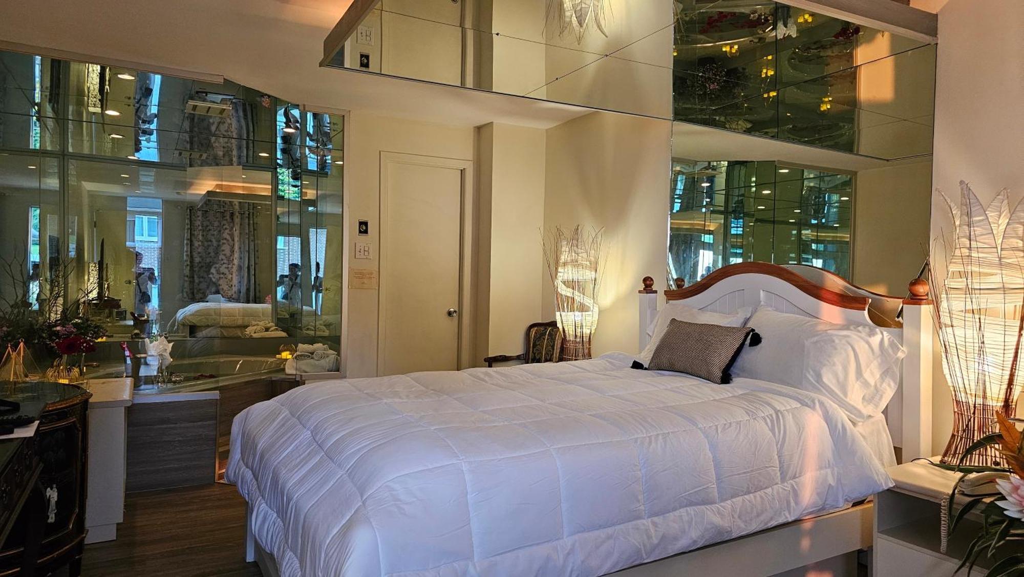 Hotel Oasis Lac St-Louis 살라베리-드-발리필드 외부 사진